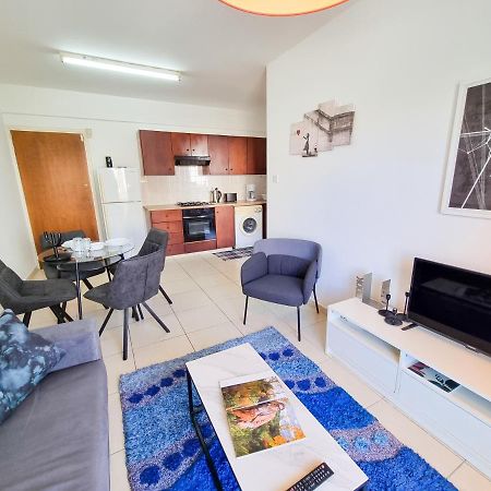 Seaside Heaven Apartment With Pool Ларнака Экстерьер фото